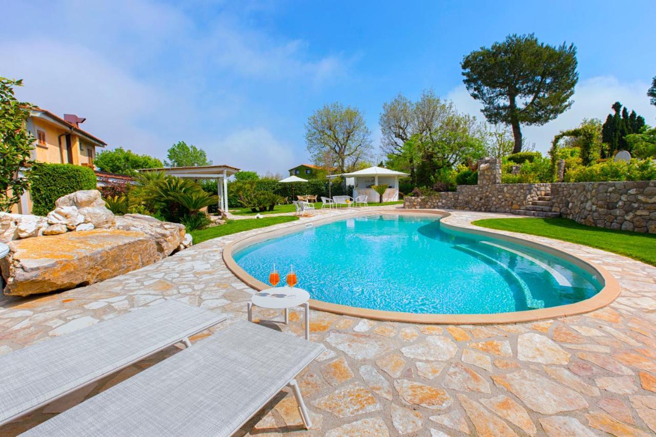 Amore Rentals - Resort Ravenna - Villa Cavaliere ماسّا لوبْرينسِ المظهر الخارجي الصورة